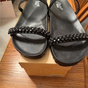 Badgley Mischka Elegant Black Sandals with Bead Accents
